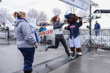 PHOTOS: 2014 Fisher Cats Thanksgiving 5K
